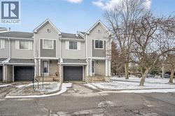 54 GREEN VALLEY Drive Unit# 1 Kitchener, ON N2P 1Z9