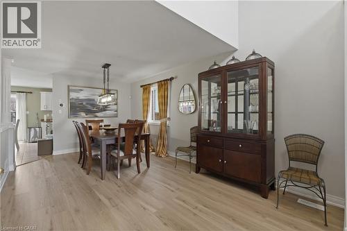 Dining space with light wood finished floors - 84 Duncairn Crescent, Hamilton, ON - Indoor Photo Showing Dining Room