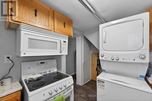 255-257 Earl Street, Kingston (Central City East), ON - Indoor Photo Showing Laundry Room