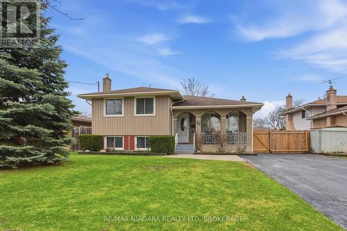 57 Meredith Drive, St. Catharines (Carlton/Bunting), ON - Outdoor