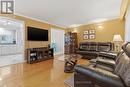 57 Meredith Drive, St. Catharines (Carlton/Bunting), ON  - Indoor Photo Showing Living Room 