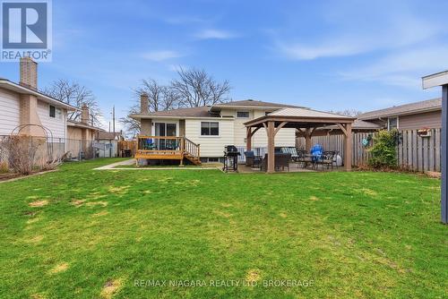 57 Meredith Drive, St. Catharines (Carlton/Bunting), ON - Outdoor With Deck Patio Veranda With Exterior