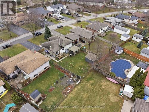 57 Meredith Drive, St. Catharines (Carlton/Bunting), ON - Outdoor With View