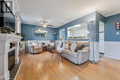 201 - 93 WESTWOOD ROAD  Guelph (Willow West/Sugarbush/West Acres), ON N1H 7J7