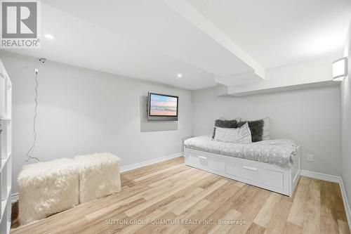 133 Mineola Road E, Mississauga, ON - Indoor