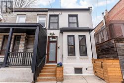 2 PLYMOUTH AVENUE Toronto, ON M6J 1Z1