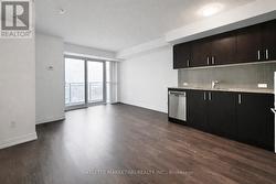 1806 - 255 VILLAGE GREEN SQUARE Toronto, ON M1S 0L7