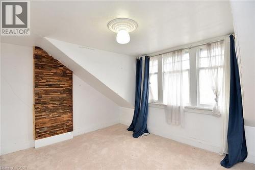 103 Sherman Avenue S, Hamilton, ON - Indoor Photo Showing Other Room