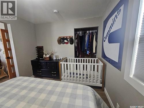 20 15Th Avenue Se, Swift Current, SK - Indoor Photo Showing Bedroom