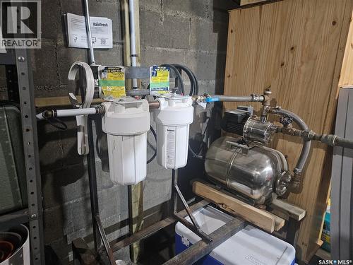 20 15Th Avenue Se, Swift Current, SK - Indoor Photo Showing Other Room