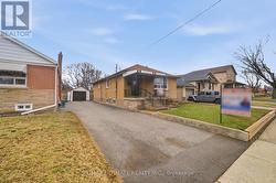 48 SAVONA DRIVE  Toronto, ON M8W 4V1