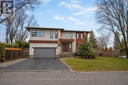 114 RITA AVENUE  Ottawa, ON K2G 2H3