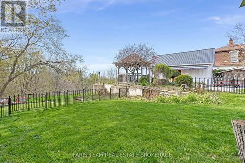 4047 Horseshoe Valley Road W, Springwater, ON - Outdoor