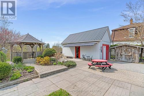 4047 Horseshoe Valley Road W, Springwater, ON - Outdoor