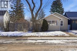 638 M AVENUE S  Saskatoon, SK S7M 2L2