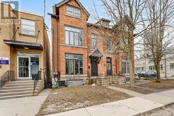 242 BROCK STREET Kingston (Central City East), ON K7L 1S4