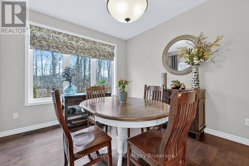 Eating Area - 46 Colin Avenue, Tillsonburg, ON - Indoor Photo Showing Dining Room