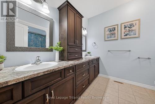 Primary Bathroom - 46 Colin Avenue, Tillsonburg, ON - Indoor Photo Showing Bathroom