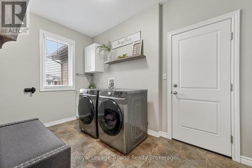 Main Floor Landry - 46 Colin Avenue, Tillsonburg, ON - Indoor Photo Showing Laundry Room
