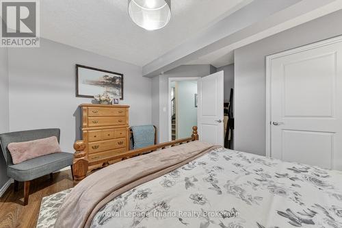 Bedroom 3 - 46 Colin Avenue, Tillsonburg, ON - Indoor Photo Showing Bedroom