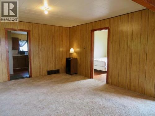 4856 Joyce Ave, Powell River, BC - Indoor Photo Showing Other Room