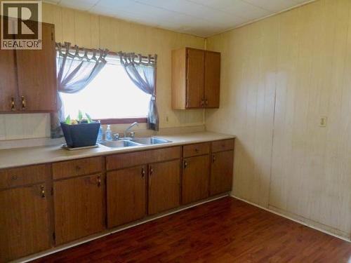 4856 Joyce Ave, Powell River, BC - Indoor Photo Showing Kitchen With Double Sink