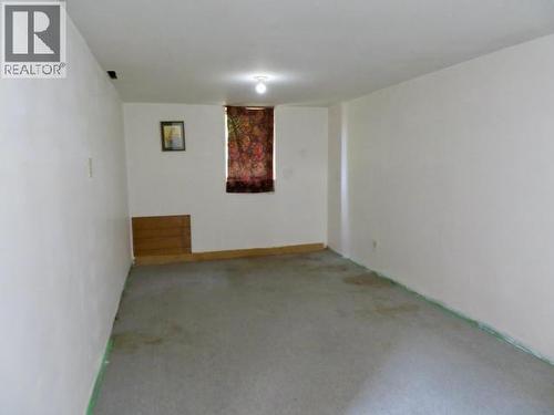 4856 Joyce Ave, Powell River, BC - Indoor Photo Showing Other Room