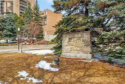 806 - 545 ST LAURENT BOULEVARD  Ottawa, ON K1K 4H9