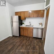 381 DUNDAS STREET E Toronto, ON M5A 2A6