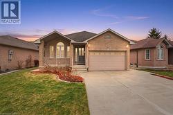 58 BYNG Street  Hamilton, ON L9B 2G1