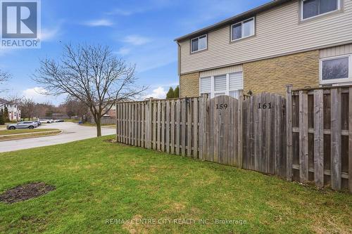 44 - 159 Deveron Crescent, London South (South T), ON - Outdoor