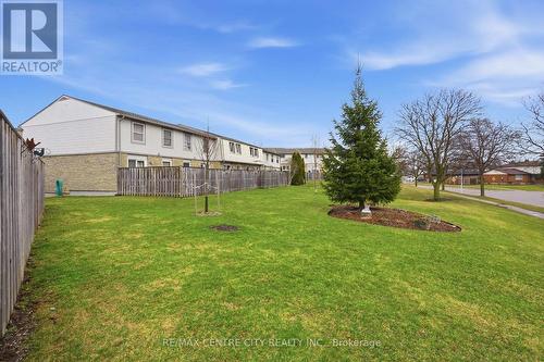 44 - 159 Deveron Crescent, London South (South T), ON - Outdoor