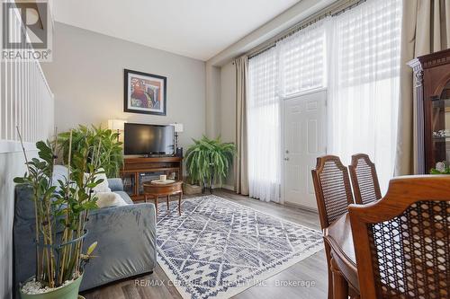 44 - 159 Deveron Crescent, London South (South T), ON - Indoor