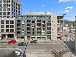 304 - 1433 WELLINGTON STREET  Ottawa, ON K1Y 2X4