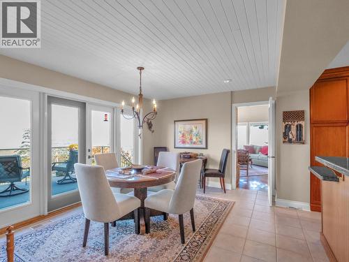 1776 Keloka Drive, West Kelowna, BC - Indoor Photo Showing Dining Room