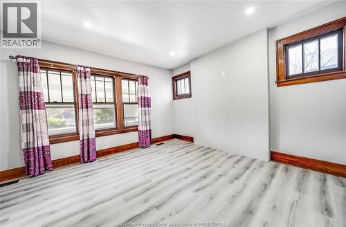 358 Partington, Windsor, ON - Indoor Photo Showing Other Room