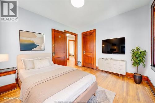 358 Partington, Windsor, ON - Indoor Photo Showing Bedroom