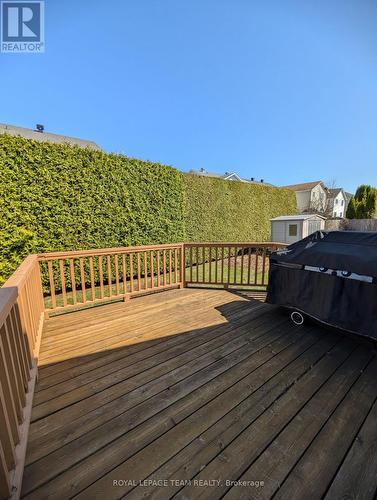 Back deck - 90 Moresby Drive, Ottawa, ON - Outdoor With Deck Patio Veranda