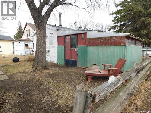 214 2Nd Street E, Lafleche, SK - Outdoor