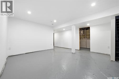 259 Broad Street N, Regina, SK - Indoor