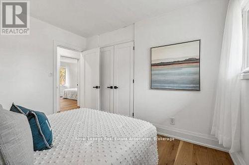 20 Suburban Drive, Mississauga, ON - Indoor Photo Showing Bedroom