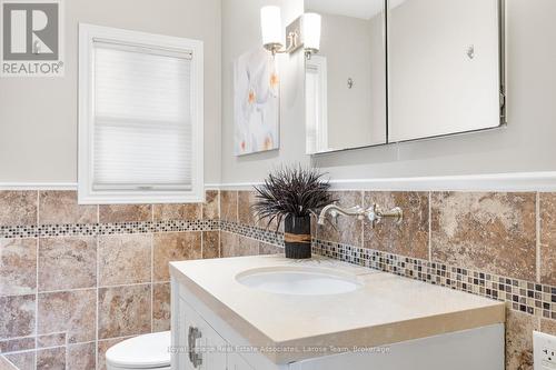 2176 Florian Road, Mississauga, ON - Indoor Photo Showing Bathroom