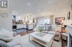 320 - 3025 THE CREDIT WOODLANDS DRIVE  Mississauga, ON L5C 2V3