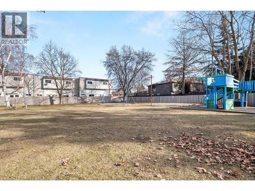 1985 Burtch Road Unit# 14, Kelowna, BC - Outdoor