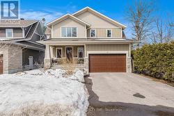 35 ST CLAIRE AVENUE  Ottawa, ON K2G 2A1