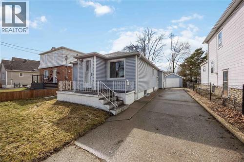 567 Wellington STREET  Sarnia, ON N7T 1J1