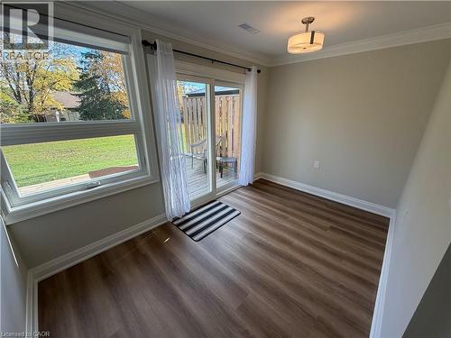 59 Szollosy Circle, Hamilton, ON - Indoor Photo Showing Other Room