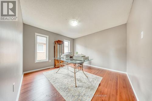 25 Crompton Drive, Barrie, ON - Indoor Photo Showing Other Room