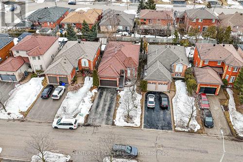 25 Crompton Drive, Barrie, ON - Outdoor