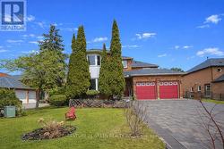 4635 BEAUFORT TERRACE  Mississauga, ON L5M 3J1